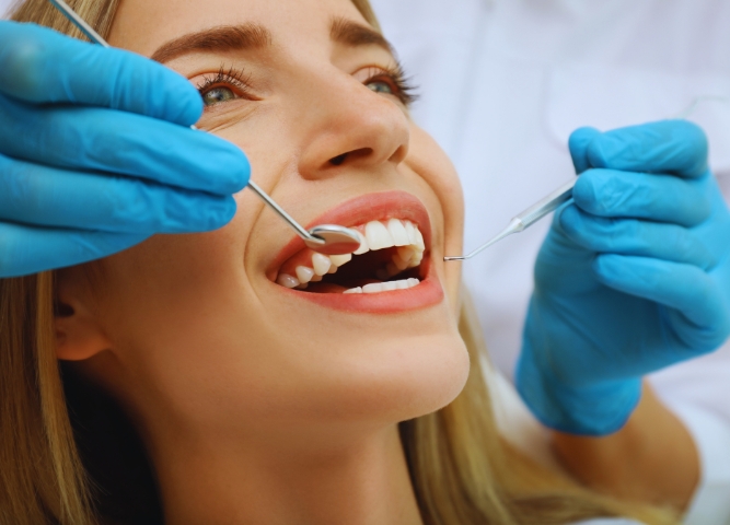 Can a Cosmetic Dentist Fix a Crooked Tooth?